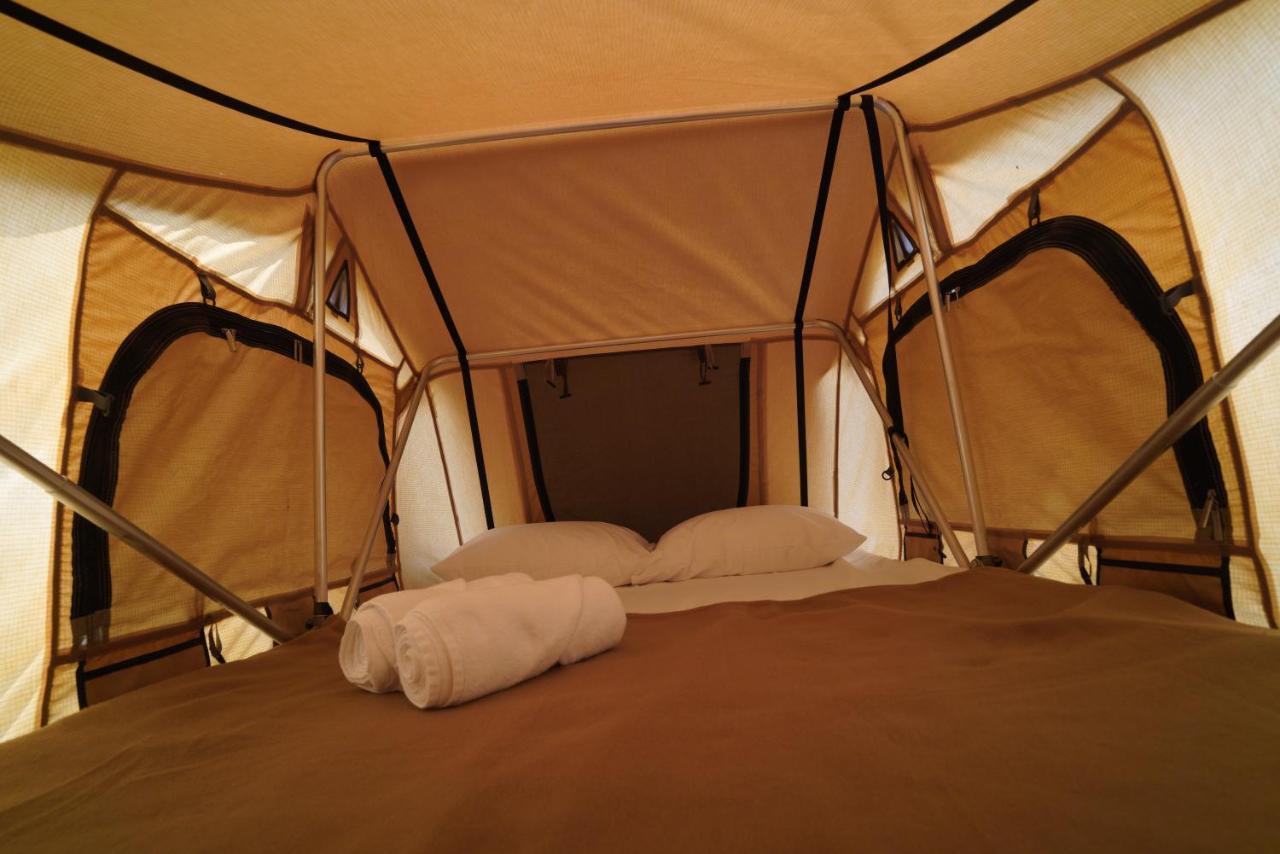 Bab Al Nojoum Hudayriyat Camp Hotel Abu Dhabi Exterior photo