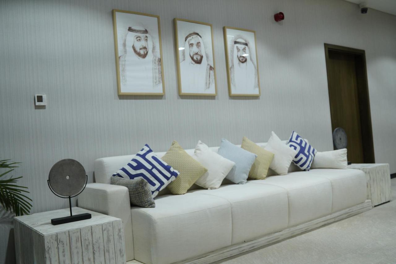 Bab Al Nojoum Hudayriyat Camp Hotel Abu Dhabi Exterior photo